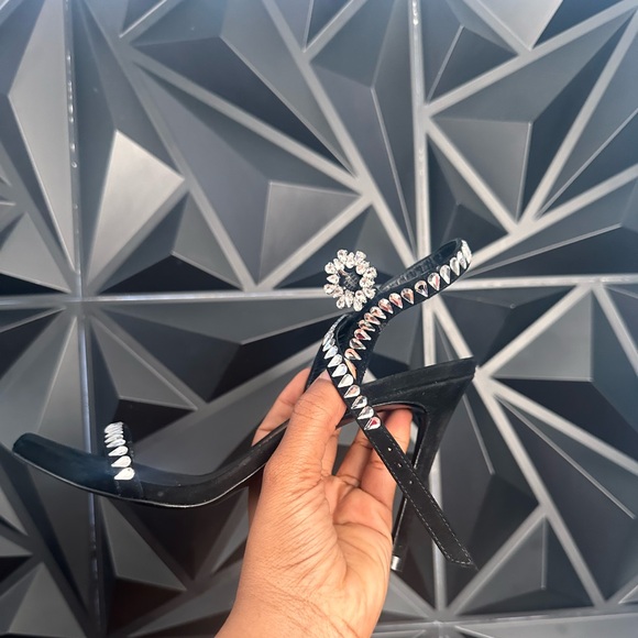 Stuart weitzman heels - Picture 2 of 4